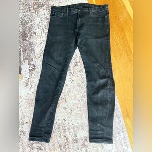 Uniqlo Jeans Mens 34x32 Inch Black Cotton Denim Zip Fly Stretch Pants